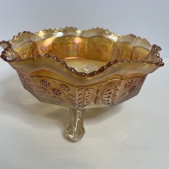 Antique 1910s Fenton Butterfly & Berry Centerpiece Carnival Glass Bowl - Picture 2 of 8